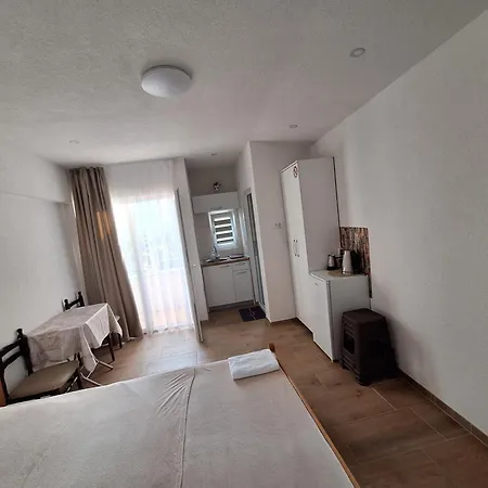 Eminovic 3 Apartment